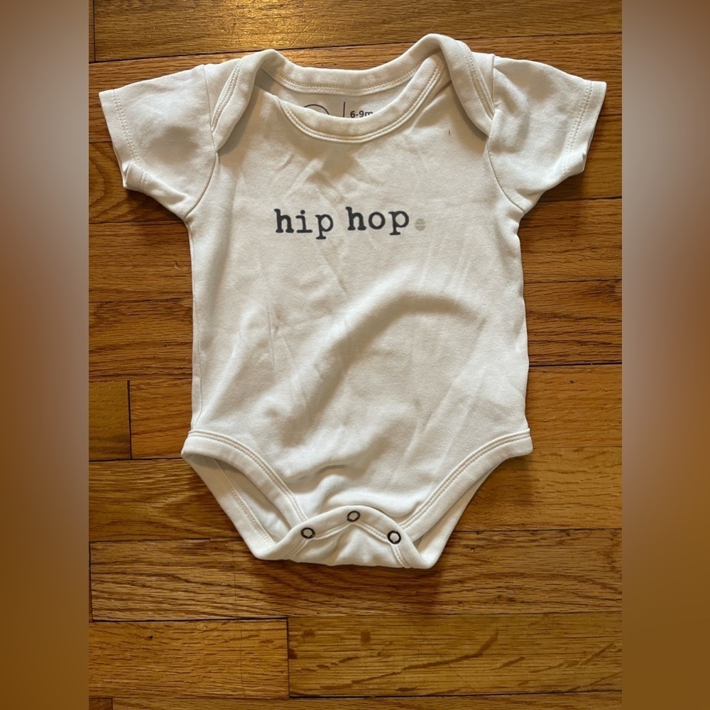 Finn + Emma | onesie | baby unisex 6-9mo